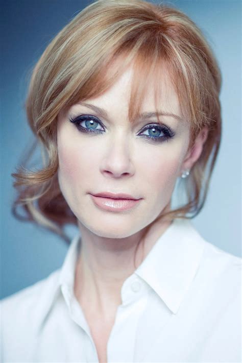 Lauren Holly : sa biographie, filmographie, et quelques photos