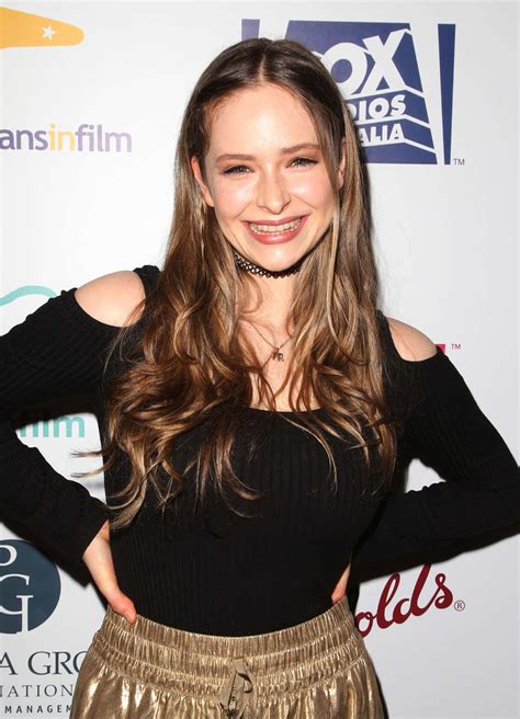 Download Ashleigh Cummings Smiling Event Photo Wallpaper | Wallpapers.com