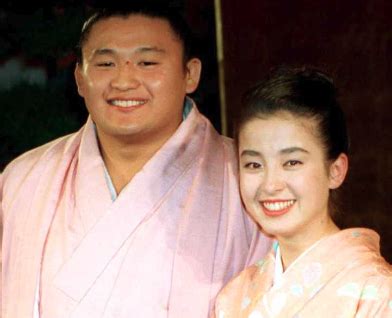 貴乃花光司の再婚相手・現在の嫁はみさで元旦那はヴェルディ藤川孝幸？子供が4人で馴れ初めは？ - M-media