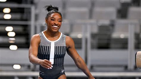 How many medals does Simone Biles have? Everything to know