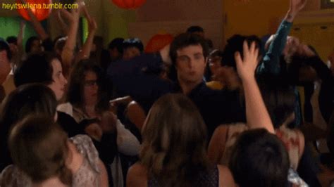 Awkward Dance Party GIF - Find & Share on GIPHY