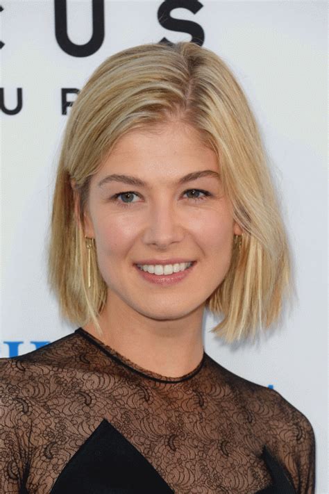 The lob trend is here to stay for another season! This one-length cut ...