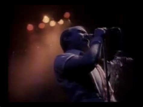 GENESIS-Mama - YouTube