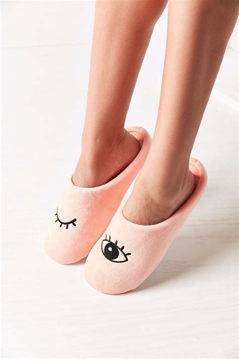 slippers ps home