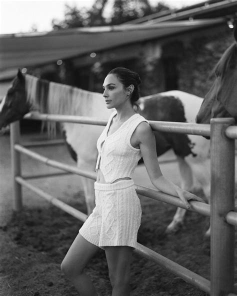 Gal Gadot 12/25/2023 • CelebMafia