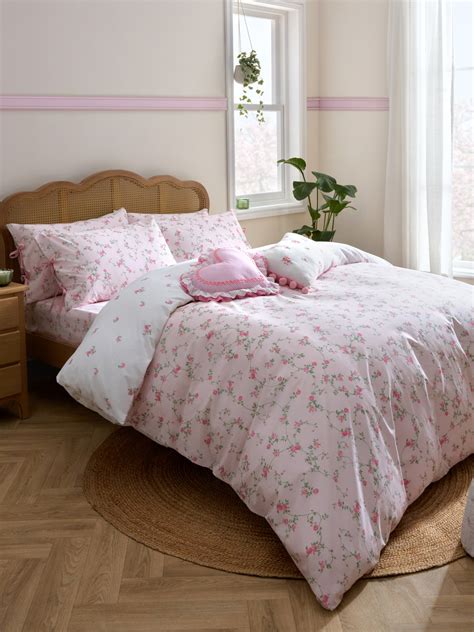 Why Matalan Bolton is the preferred choice for local bargain hunters 18