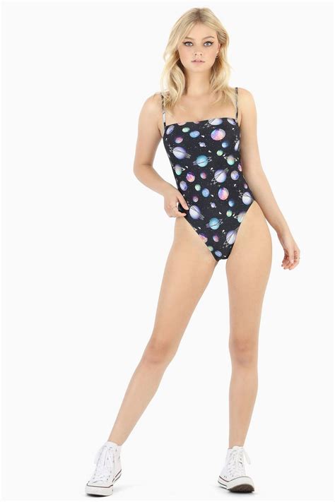 Lexi Graham - BlackMilk Clothing 2019 • CelebMafia