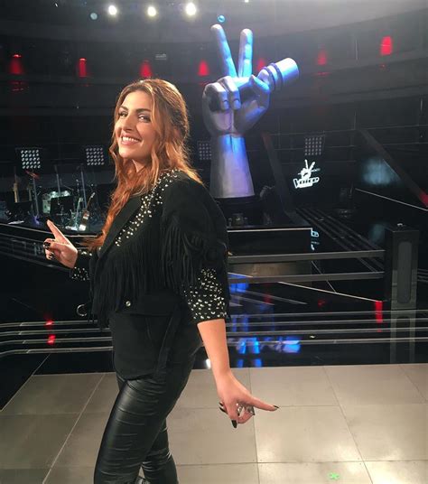 «Φωτιά» η Έλενα Παπαρίζου στον τελικό του The Voice