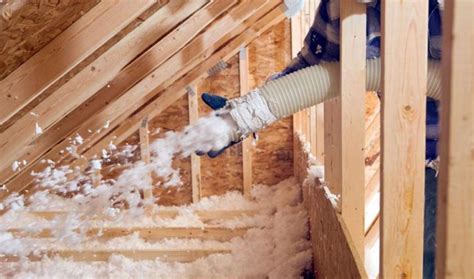 Batts vs blown insulation – Which insulation option is right for you?