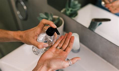jewellery experts reveal  mistakes   ruin  jewellery