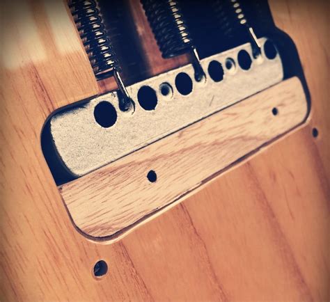 blocking  tremolo bridge haze guitars
