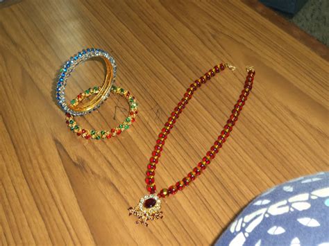 pujitha's creations: jewellery making