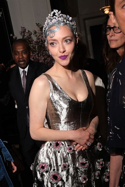Amanda Seyfried Blue Hair