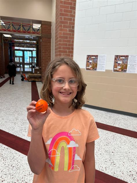Robertsdale Elementary... - Robertsdale Elementary School