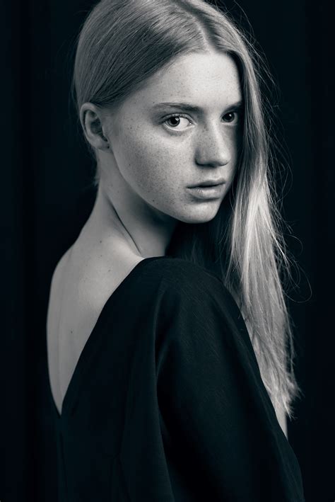 Veronika / NEVA Models :: Behance