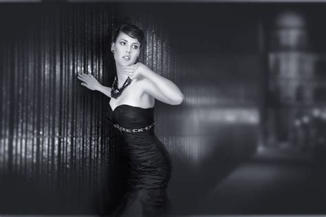 lady Black Foto & Bild | archiv - kritik am bild, kritik am bild ...