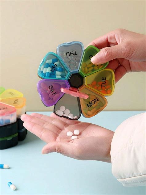 7 Days A Week Pill Box Portable 7 Compartments For Pills, Tablets