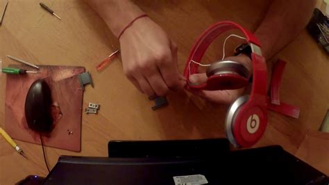 Ремонт наушников Монстр битс соло (monster beats solo hd) repair - YouTube