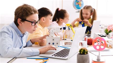 Najlepsze kursy elektroniki dla dzieci - lista - ElectronicsForChildren.com
