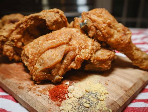 ultimate guide  seasoning fried chicken flavors