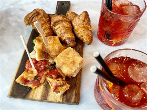 12 Best Things To Do in Naples, Italy for Foodies — Chef Denise