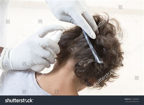 1,301 Head Lice Child Images, Stock Photos & Vectors | Shutterstock