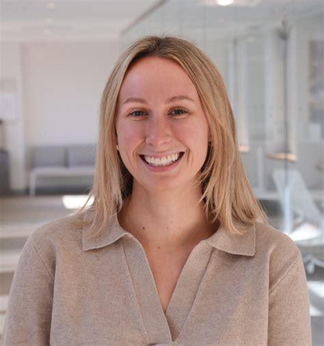 Julia McLaughlin - Bloomberg Center for Cities