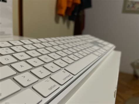 Apple Magic Keyboard (A1843)