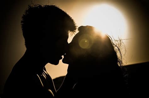 zodiak   romantis