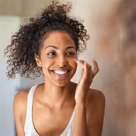 Как выбрать крем для лица на лето: 6 крутых бюджетных вариантов | theGirl