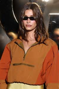 Modern women love the low maintenance shoulder length long bob haircut 25