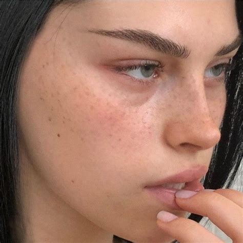 Pin by lia on insta | Perfect nose, Skin, Beautiful girl makeup