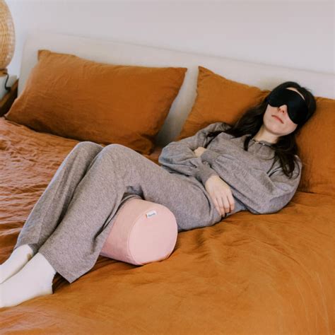 How To Sleep With Tailbone Pain (Including 11 Simple Remedies)