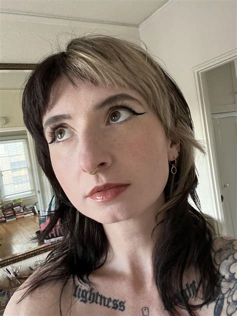 63 best r/bignose_nsfw images on Pholder | Do you think my nose is cute