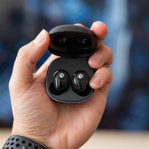 Raycon Earbuds Review - Must Read This Before Buying