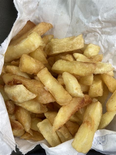 Chippy chips from a British fish and chip takeaway : r/FoodPorn