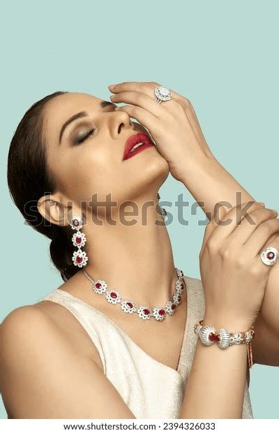 diamond model shoot royalty  images stock  pictures