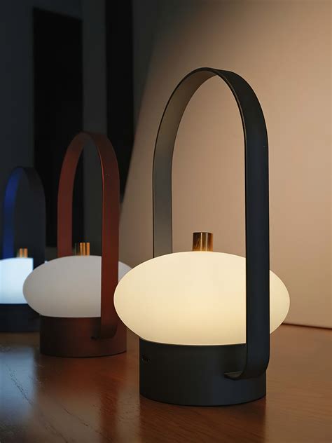 Soft Spot Portable Table Lamp - Mooielight