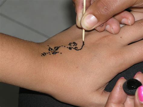 Henna - Artistic Talent Group