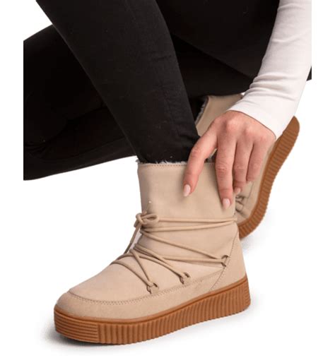 Shoes | Everest