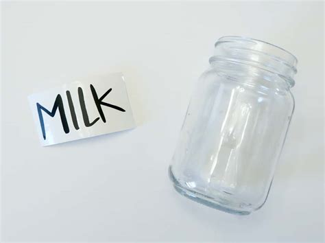 How to foam milk in a mason jar - Creative Ramblings