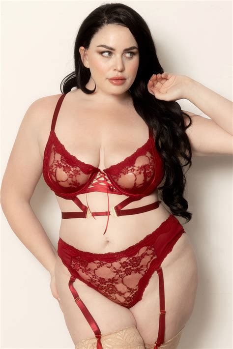 Elastic Strap Bra & Garter Panty – Trashy.com