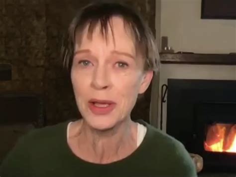 Golden Globes' Best Moments: Judy Davis: Robin Williams to the Rescue