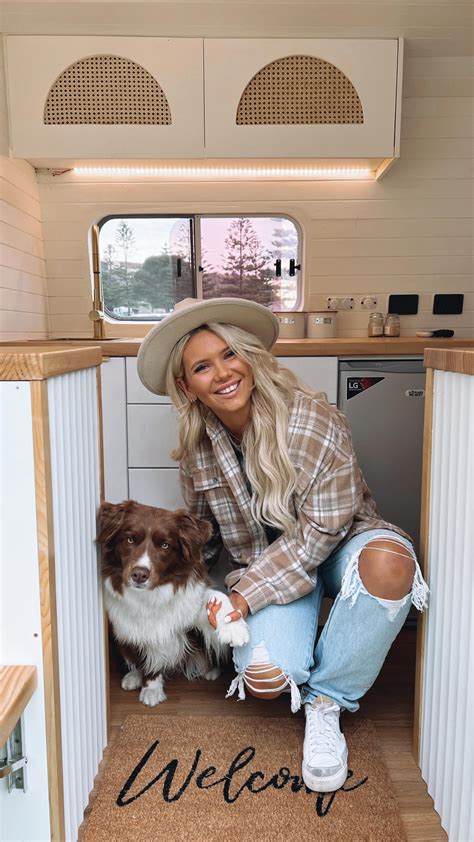 TAYLA GOODY | Trainer & Coach | Doing life with you two 🤍 | Instagram