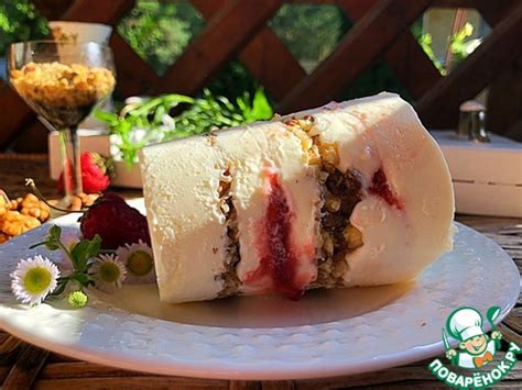Сливочное мороженое с грецким орехом – кулинарный рецепт