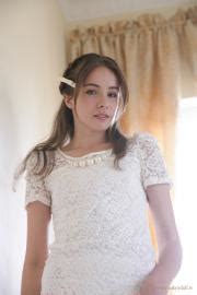 Glafira E - Set 001 - x240