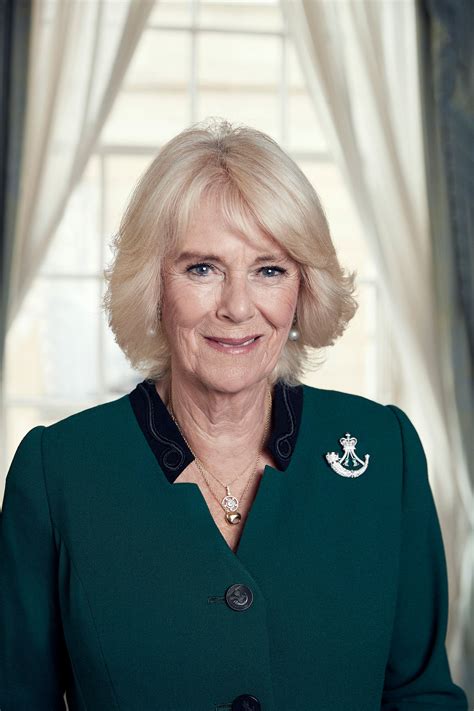 Camilla Parker Bowles: Biografía, edad, hijos y su vida como Reina