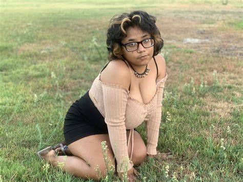 !! deija !! on Twitter: "in the lavender feilds . . . #weed #pothead #