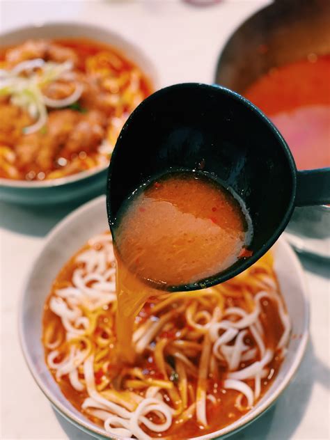 Spicy Chicken Ramen with EXTRA CRISPY Chicken - Tiffy Cooks