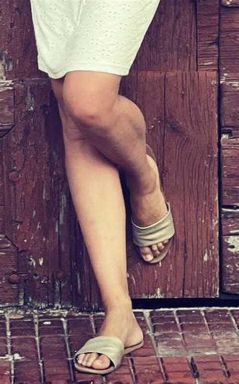 Milena Minichová's feet